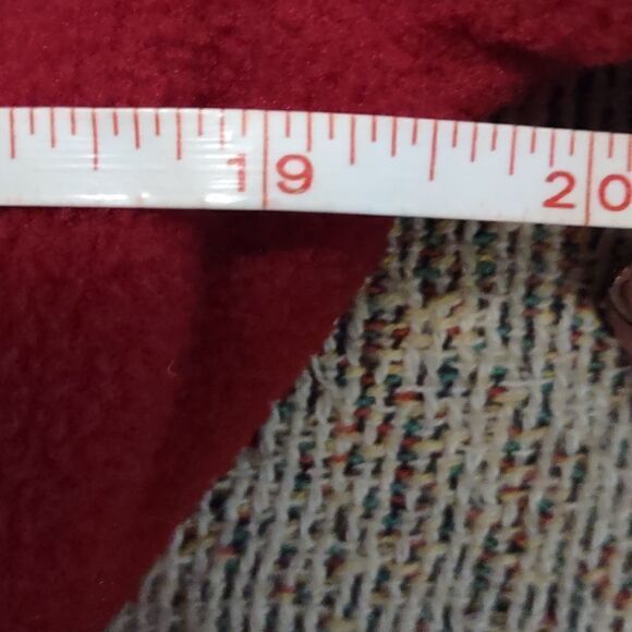 Le Moda‎ Size M Red Fleece Classic Jacket Belted Black Faux Fur Collar, Pockets - Picture 8 of 8